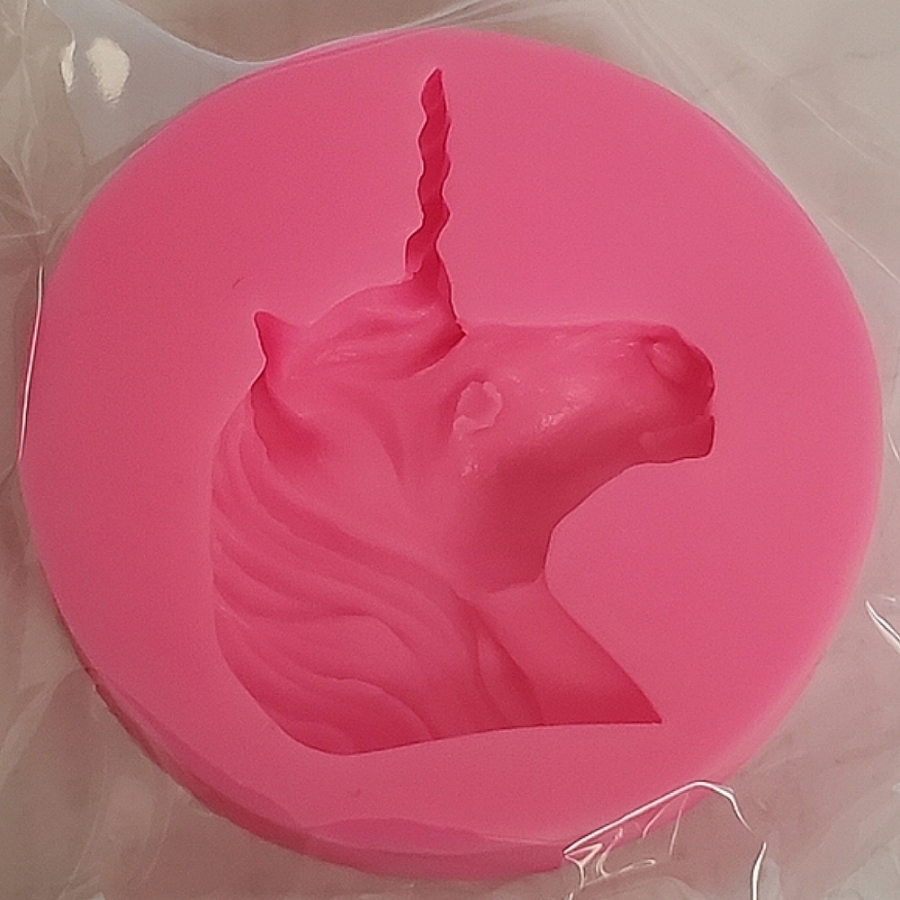 Unicorn 🦄 Silicone Mold (16ct) Party Straws Combo